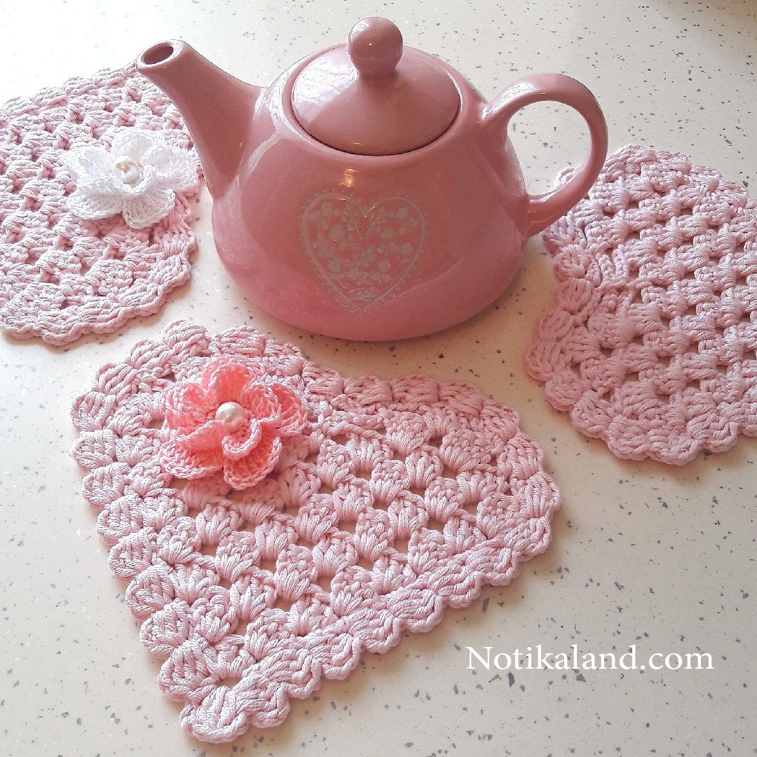 Crochet Heart Coaster 2