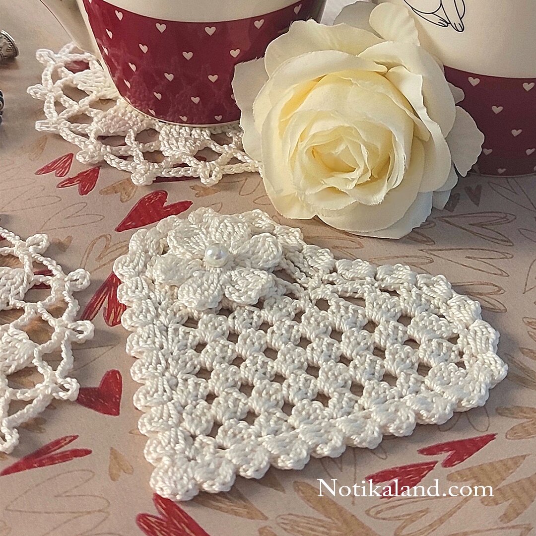 Crochet Heart Coaster 3