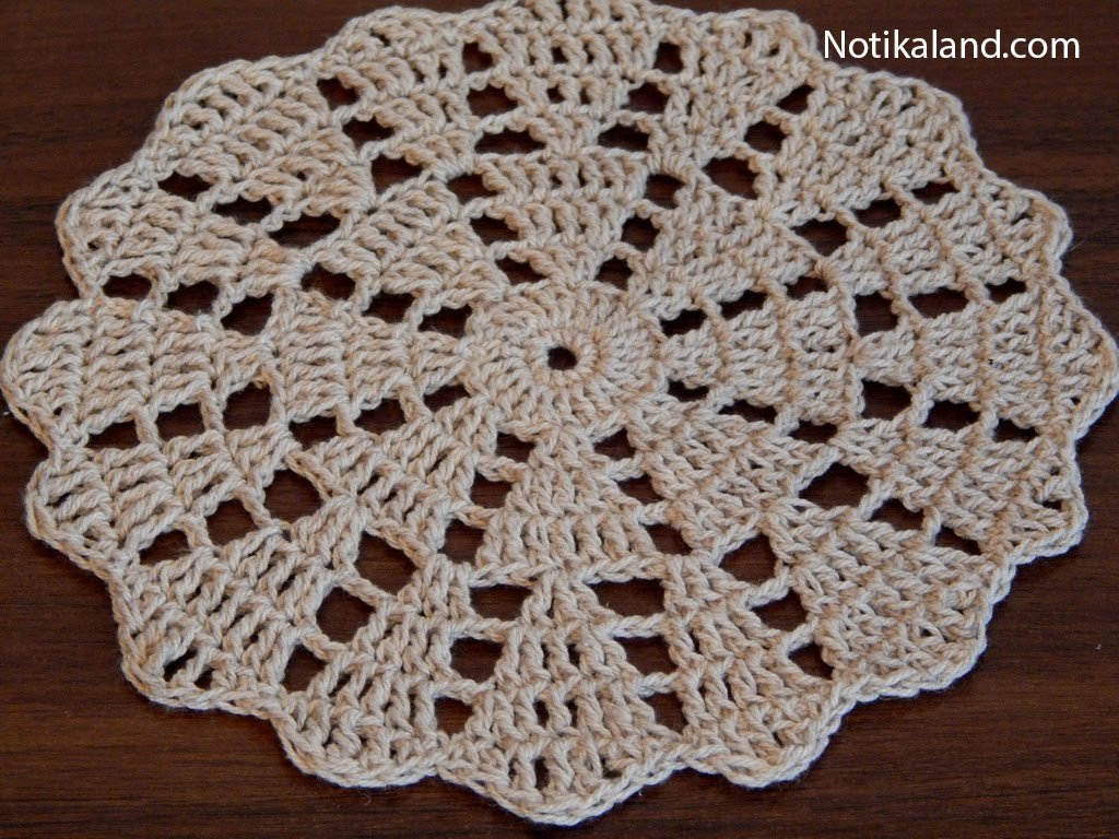 Crochet doily Step by step Tutorial 1